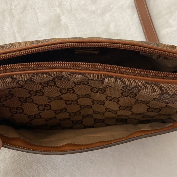 SOLD Vintage Authentic Gucci GG Monogram Tan Brown Crossbody Purse Handbag - Picture 12 of 16